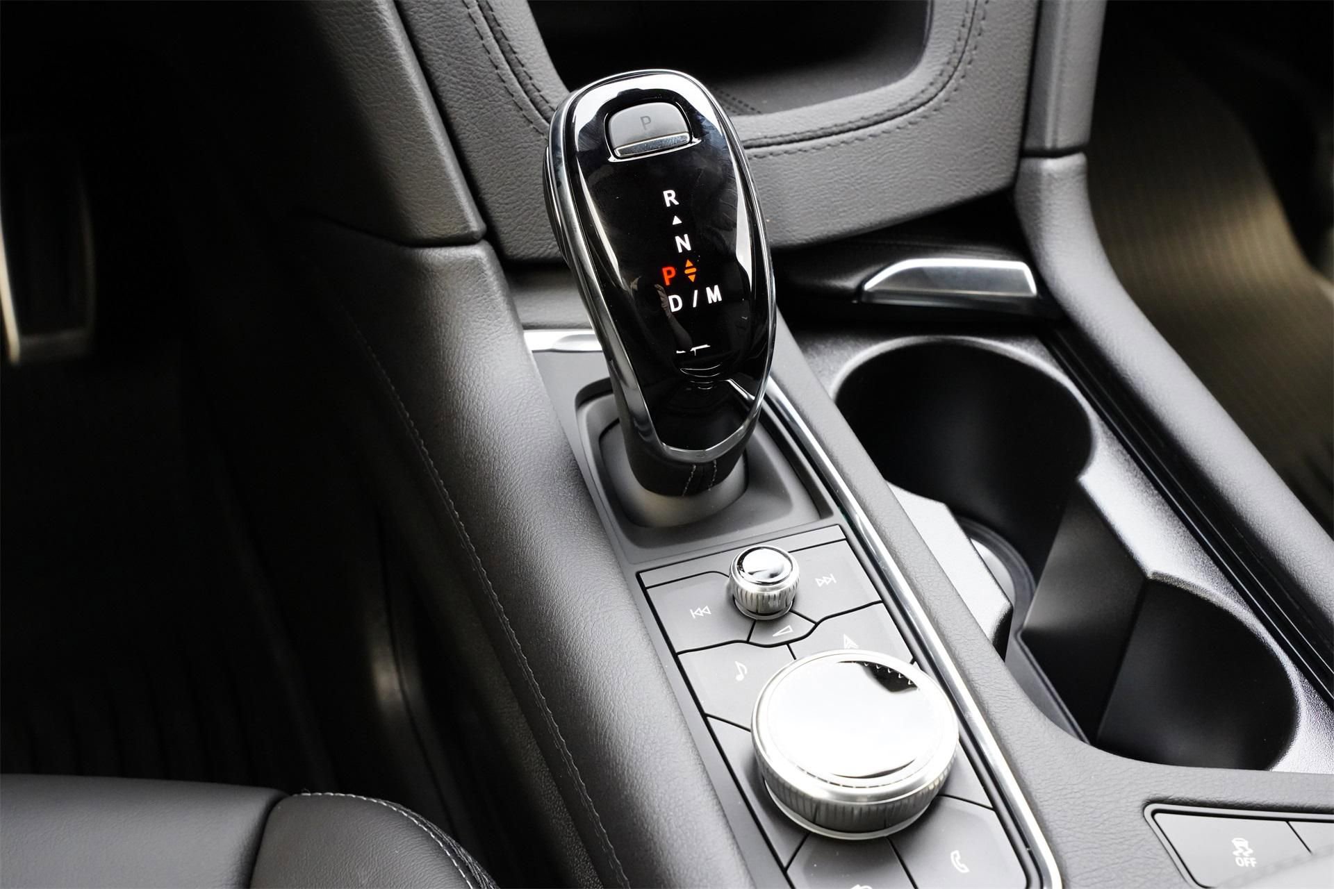 New 2025 Cadillac XT5 Sportv w/ LPO, Red Accent Package image 14