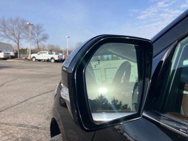 Used 2024 Ford Expedition Limited image 25