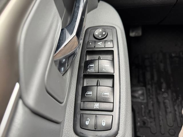 Used 2018 RAM 1500 Outdoorsman image 17