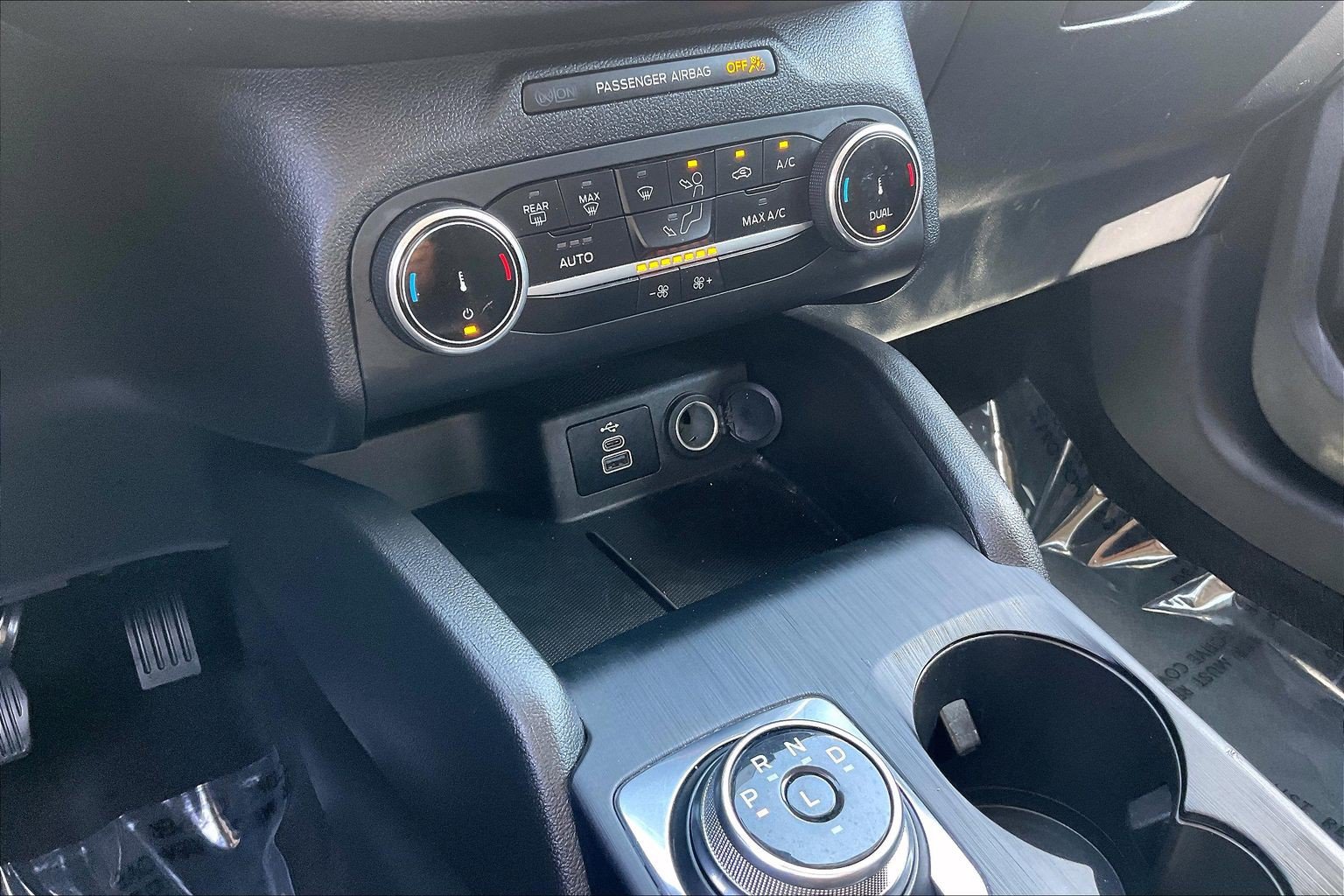 Used 2025 Ford Escape Active AWD/4WD image 38