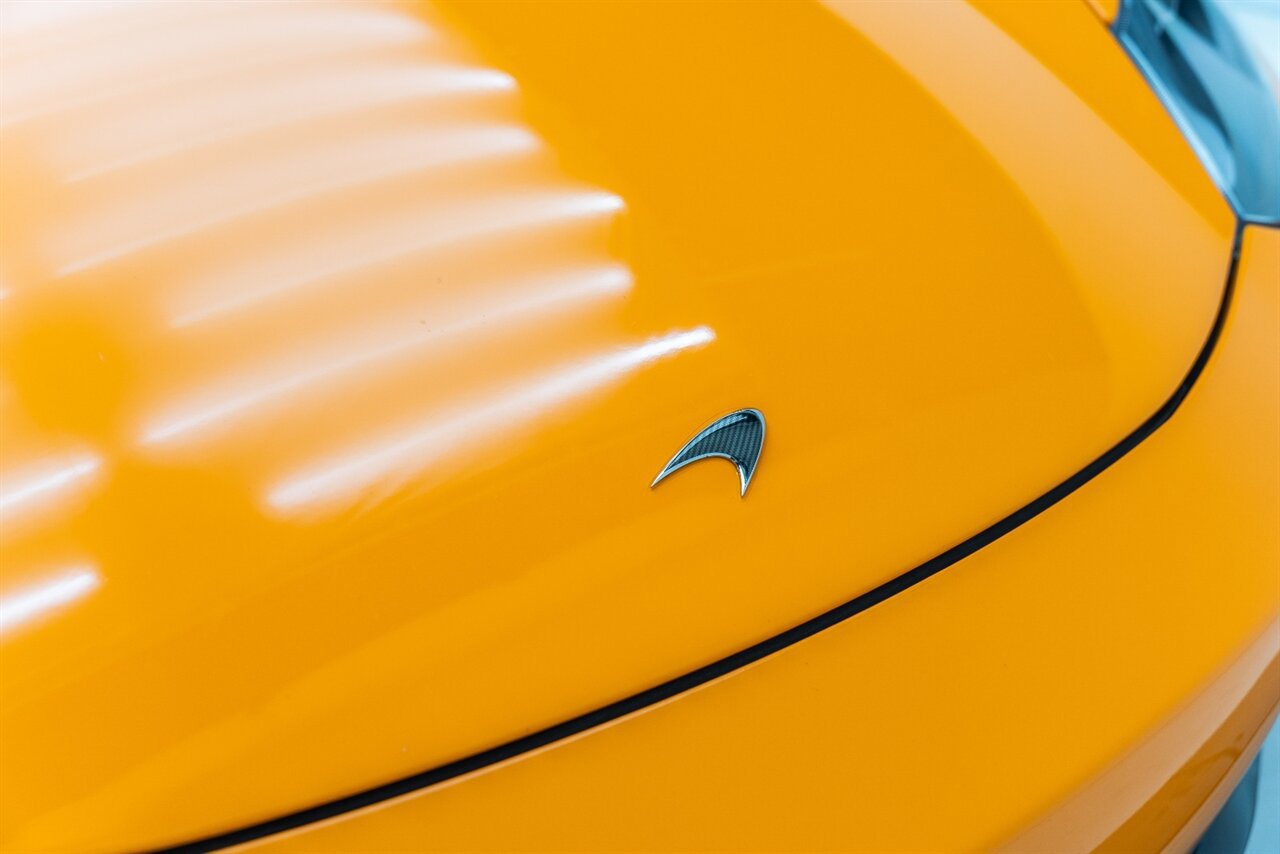 Used 2014 McLaren MP4-12C Spider RWD image 89