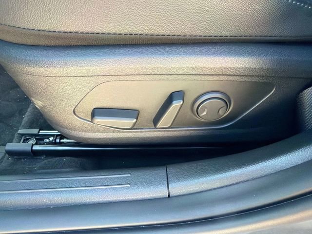 New 2026 Hyundai Sonata Limited FWD image 17