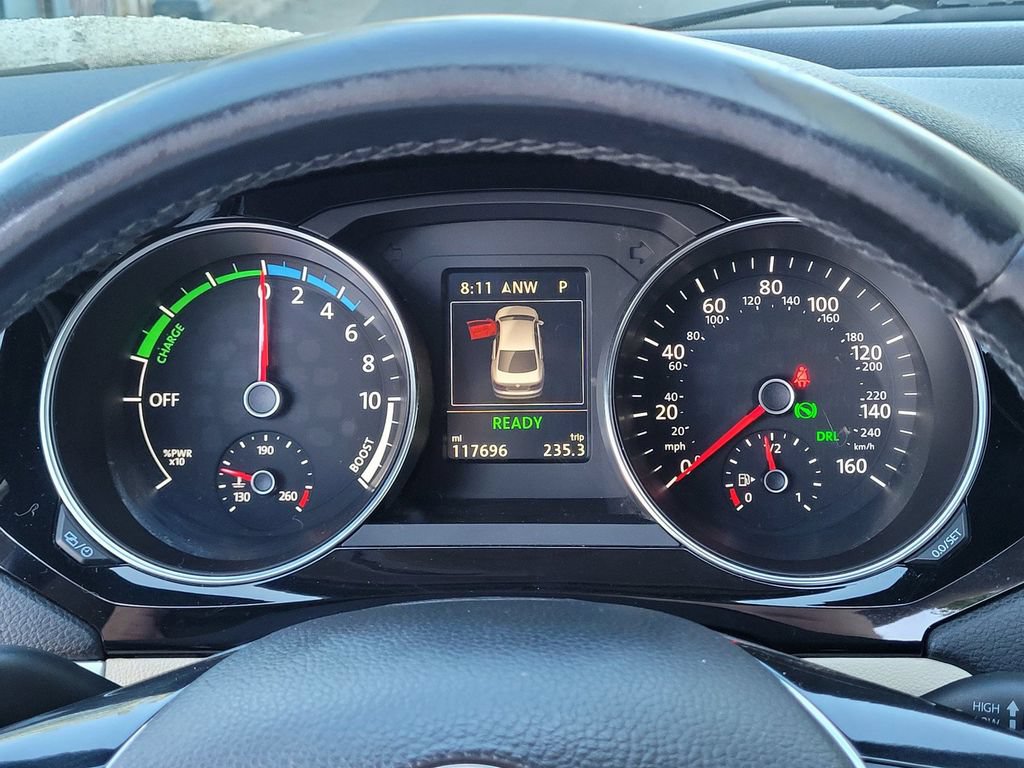 Used 2015 Volkswagen Jetta SEL Premium FWD image 10