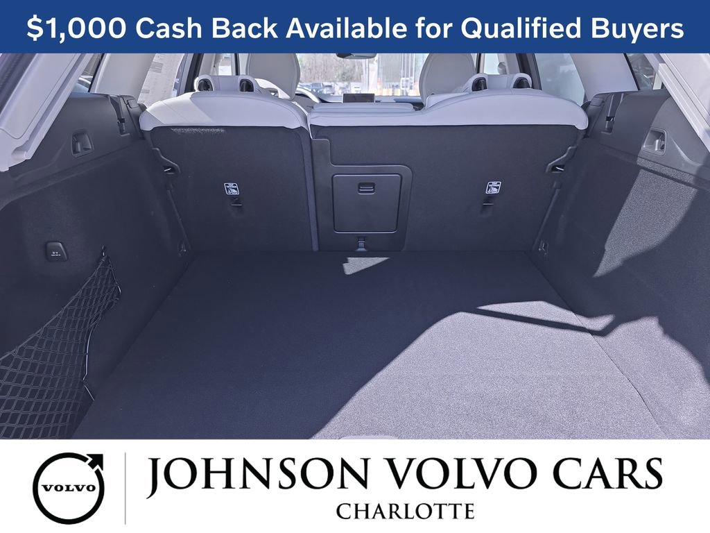 New 2026 Volvo XC60 T8 Ultra w/ Protection Package Premier image 12