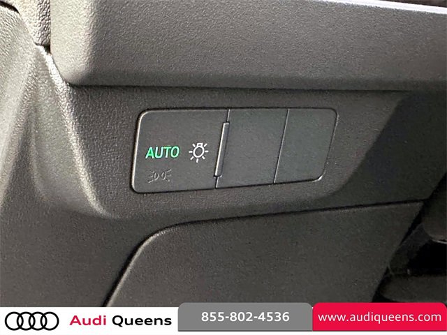 Used 2024 Audi Q4 e-tron Premium Plus w/ Premium Plus image 21