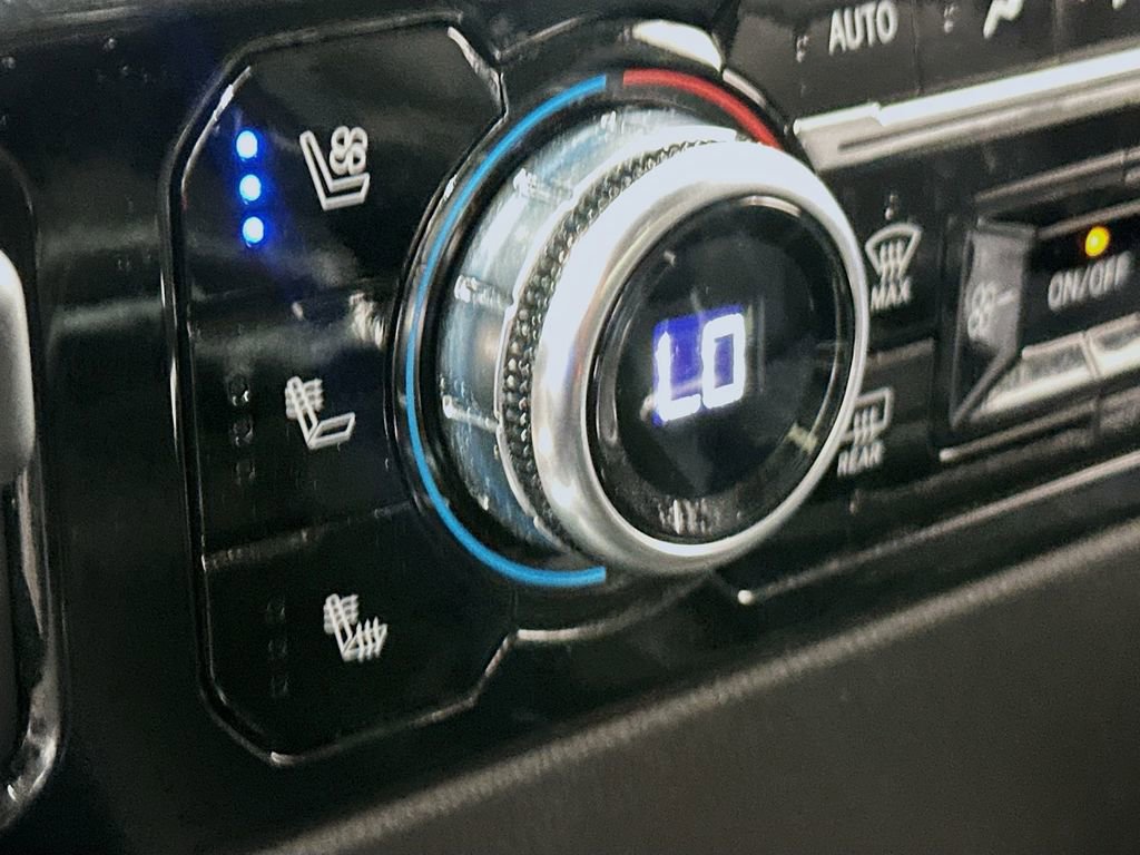 Used 2024 GMC Sierra 1500 SLT image 21