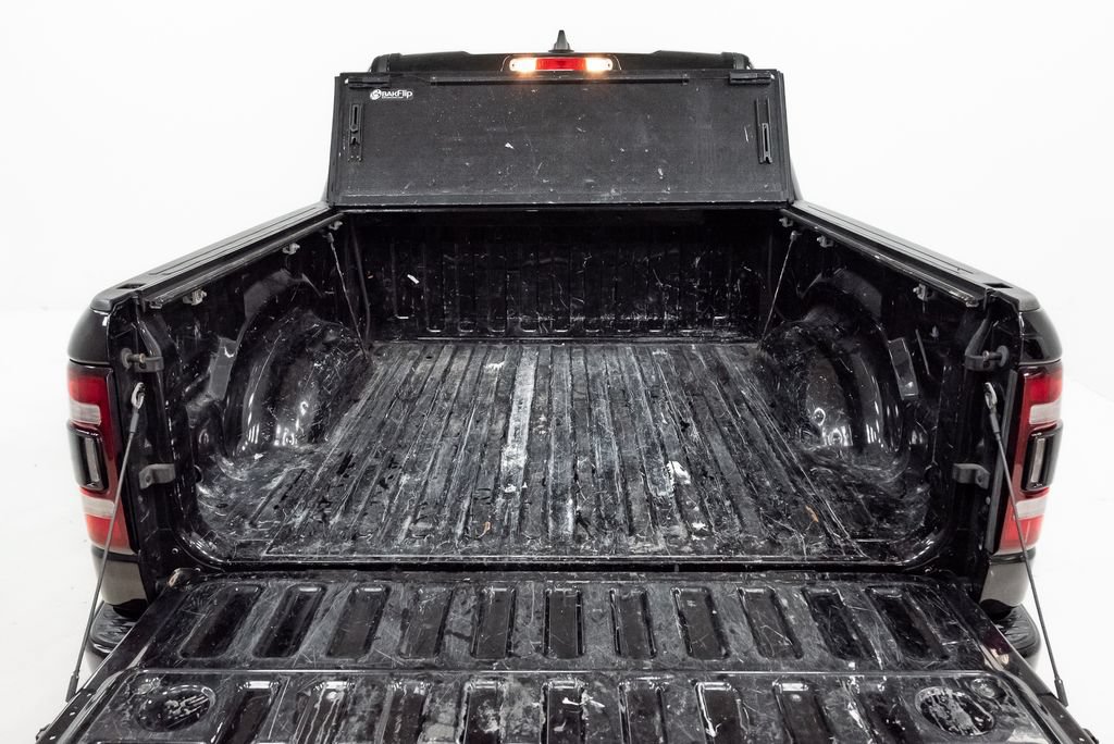 Used 2024 RAM 1500 Laramie AWD/4WD image 31