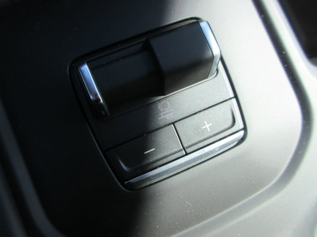 New 2026 GMC Sierra 2500 AT4X AWD/4WD image 21