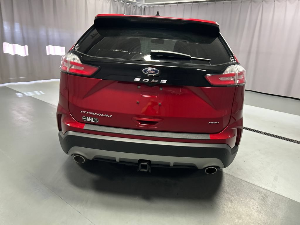 Used 2021 Ford Edge Titanium w/ Class II Trailer Tow Package AWD/4WD image 6