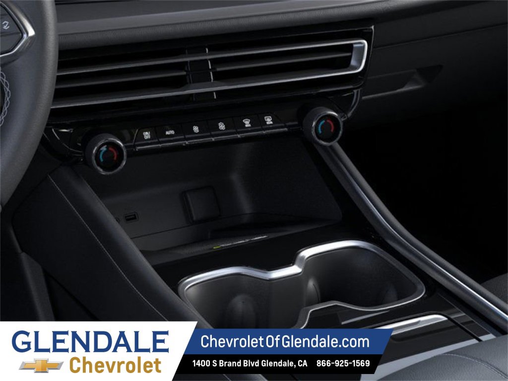 New 2026 Chevrolet Traverse LT w/ Midnight/Sport Edition image 23