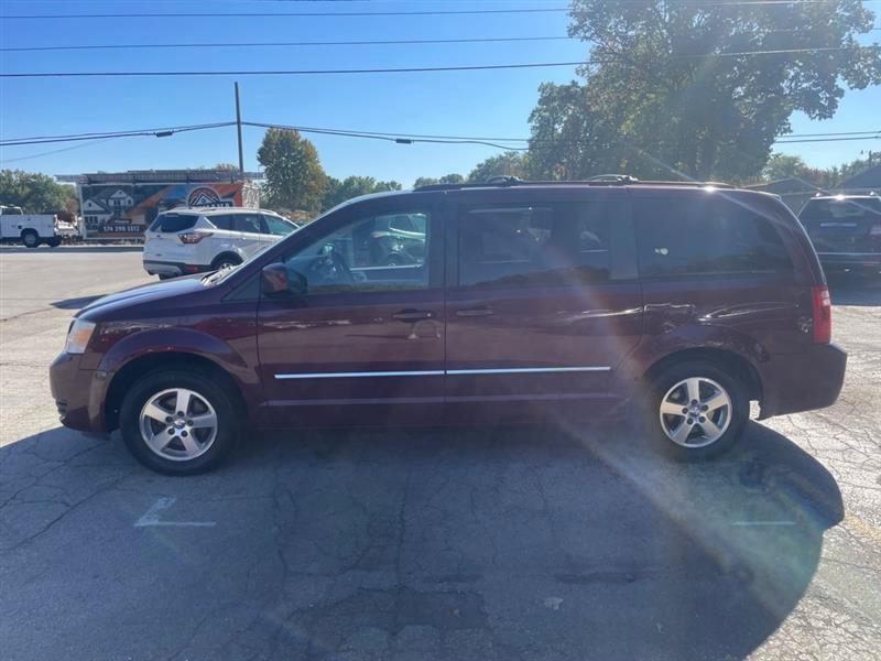 Used 2009 Dodge Grand Caravan SXT FWD image 7