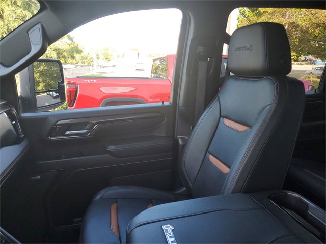 Used 2024 GMC Sierra 2500 AT4 w/ AT4 Premium Plus Package image 31