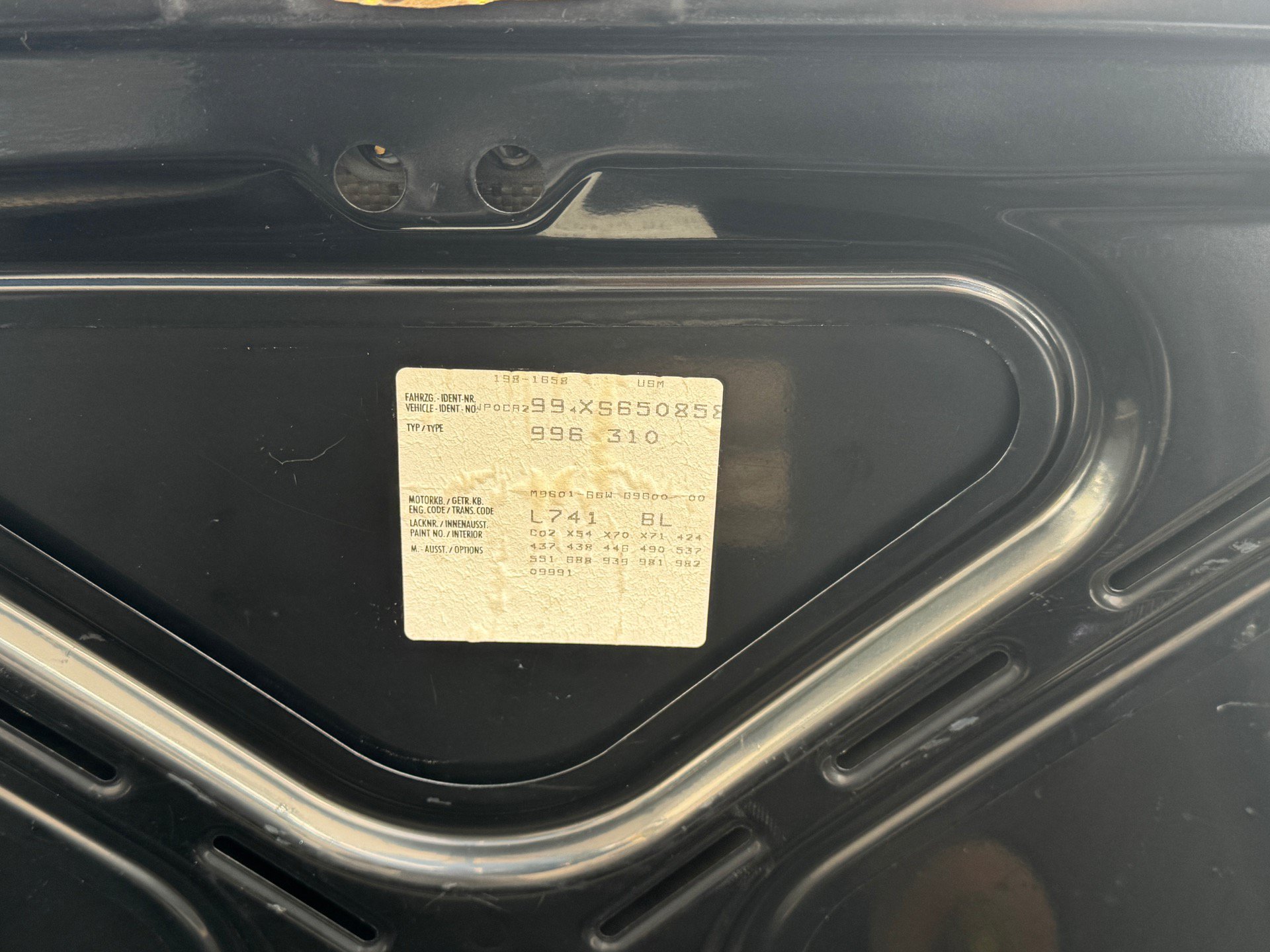 Used 1999 Porsche 911 Cabriolet image 39