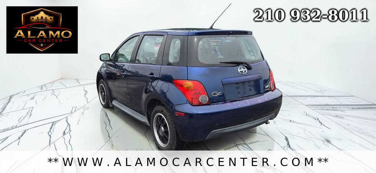 Used 2005 Scion xA FWD image 3