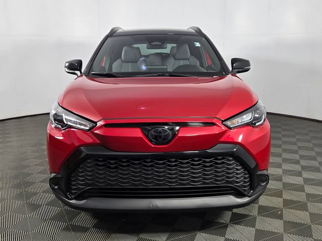 Used 2023 Toyota Corolla Cross AWD Hybrid w/ Moonroof Package image 2