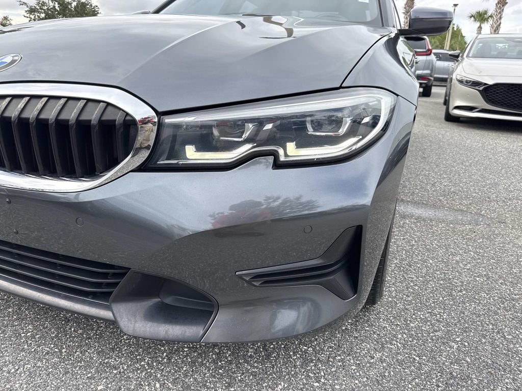 Used 2020 BMW 330i xDrive Sedan w/ Convenience Package AWD/4WD image 10