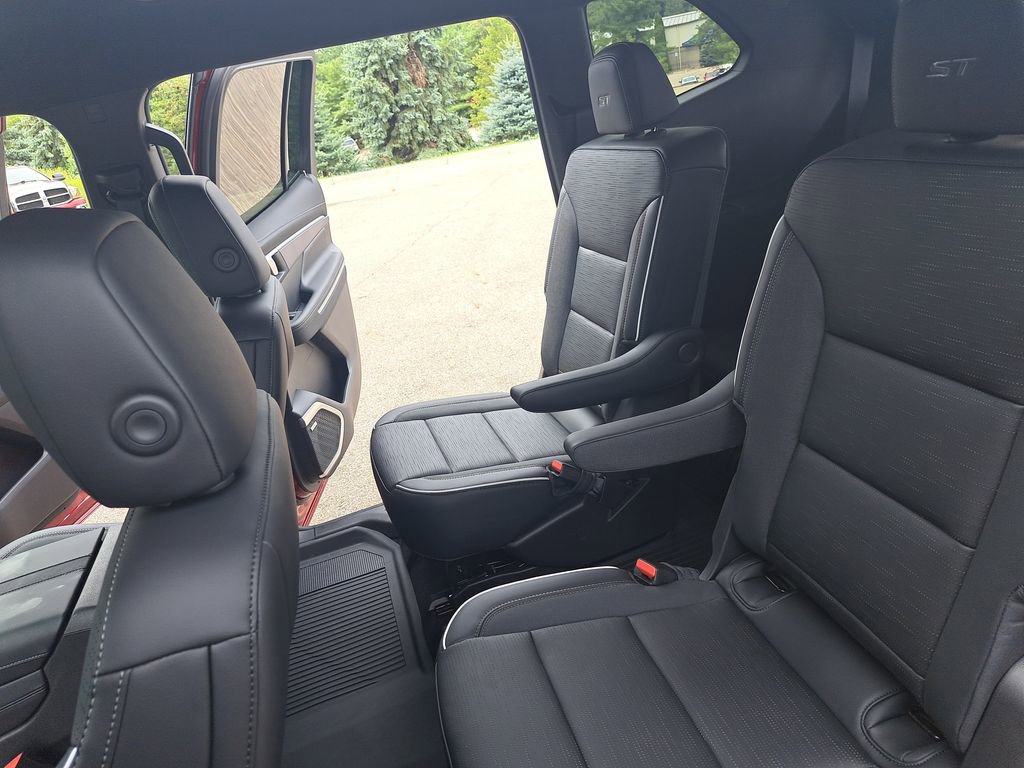 New 2026 Buick Enclave Sport Touring w/ Power Package FWD image 15