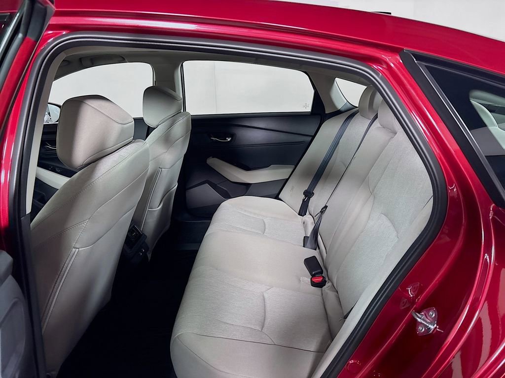 New 2025 Honda Accord SE image 21