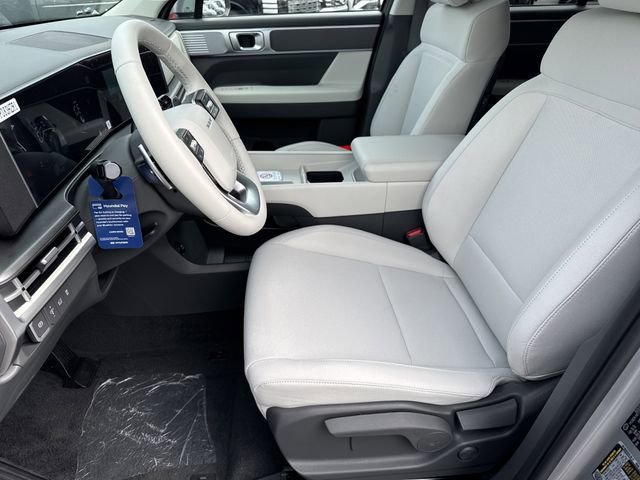 New 2026 Hyundai Santa Fe SE image 9