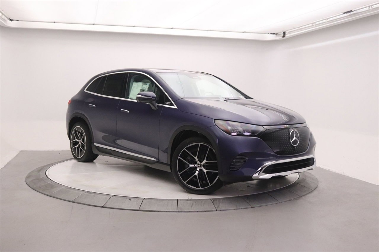 New 2026 Mercedes-Benz EQE 320+ SUV image 16