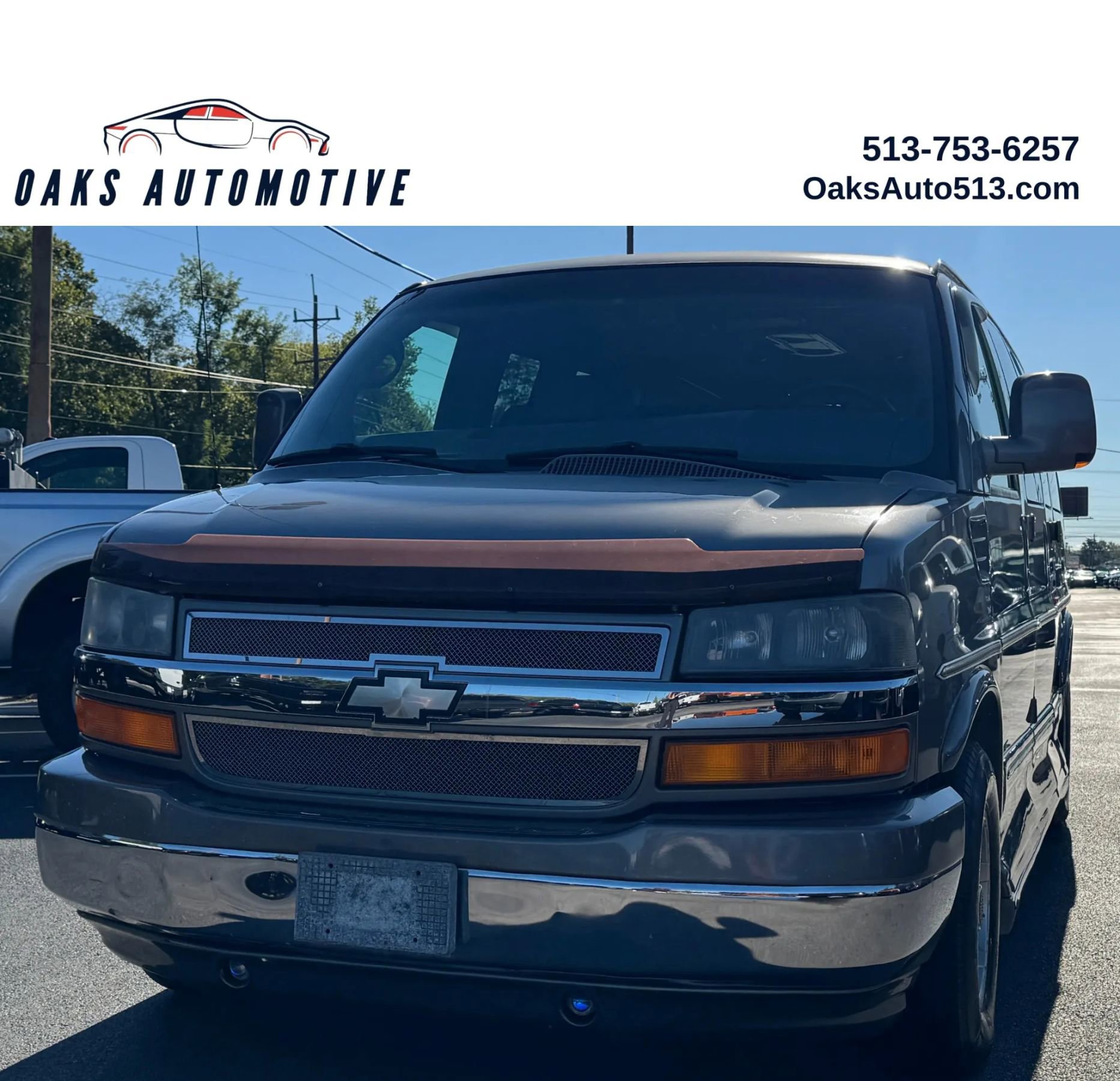 Used 2008 Chevrolet Express 1500 w/ Preferred Equipment Group RWD image 1