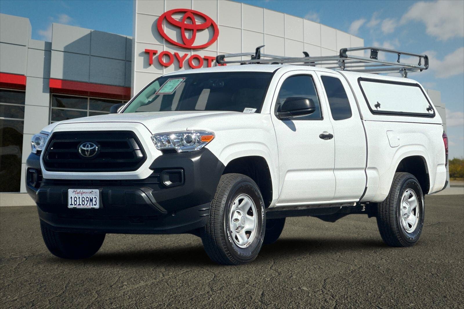 Used 2022 Toyota Tacoma SR RWD image 7