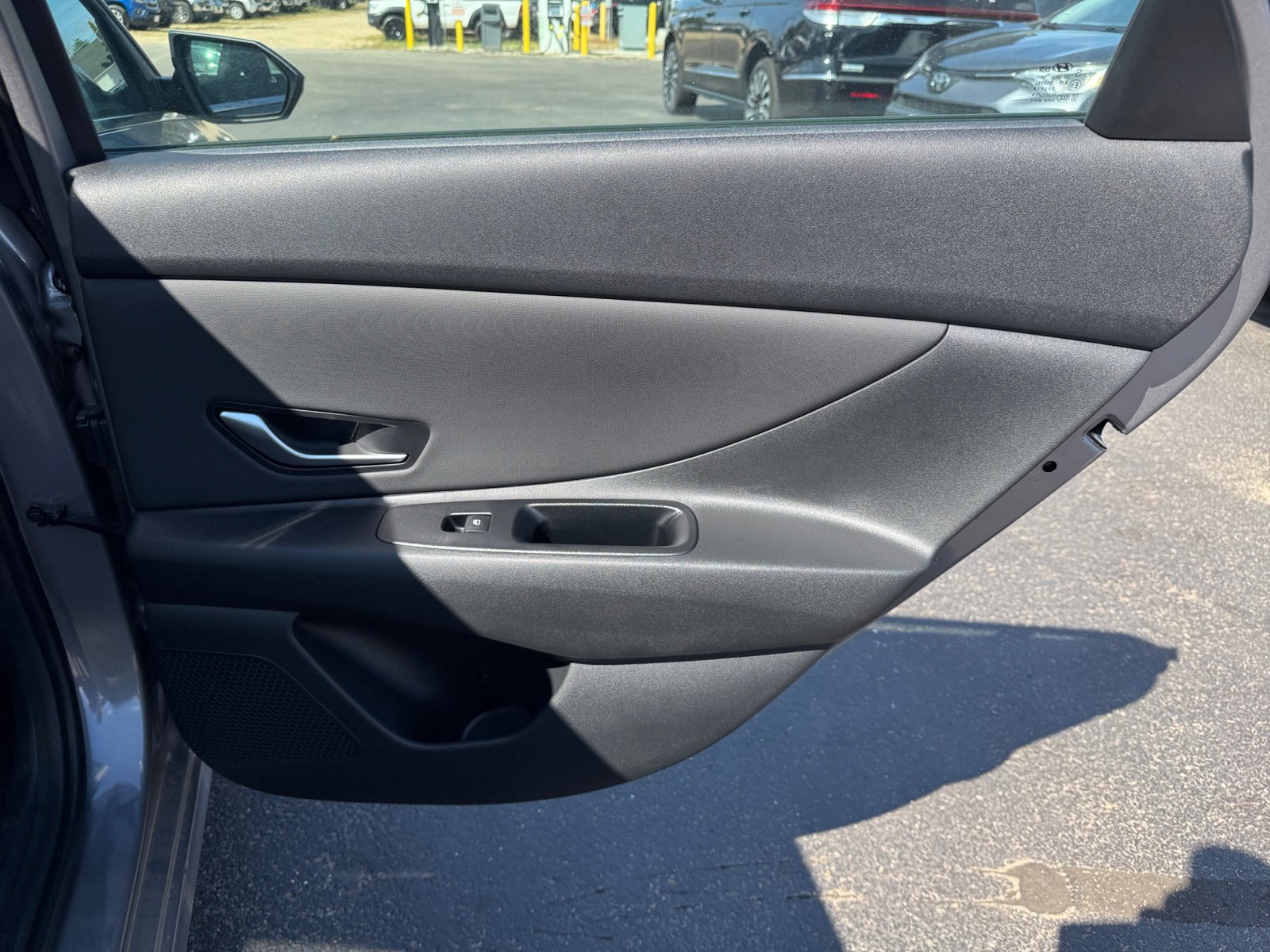 New 2025 Hyundai Elantra SEL image 25