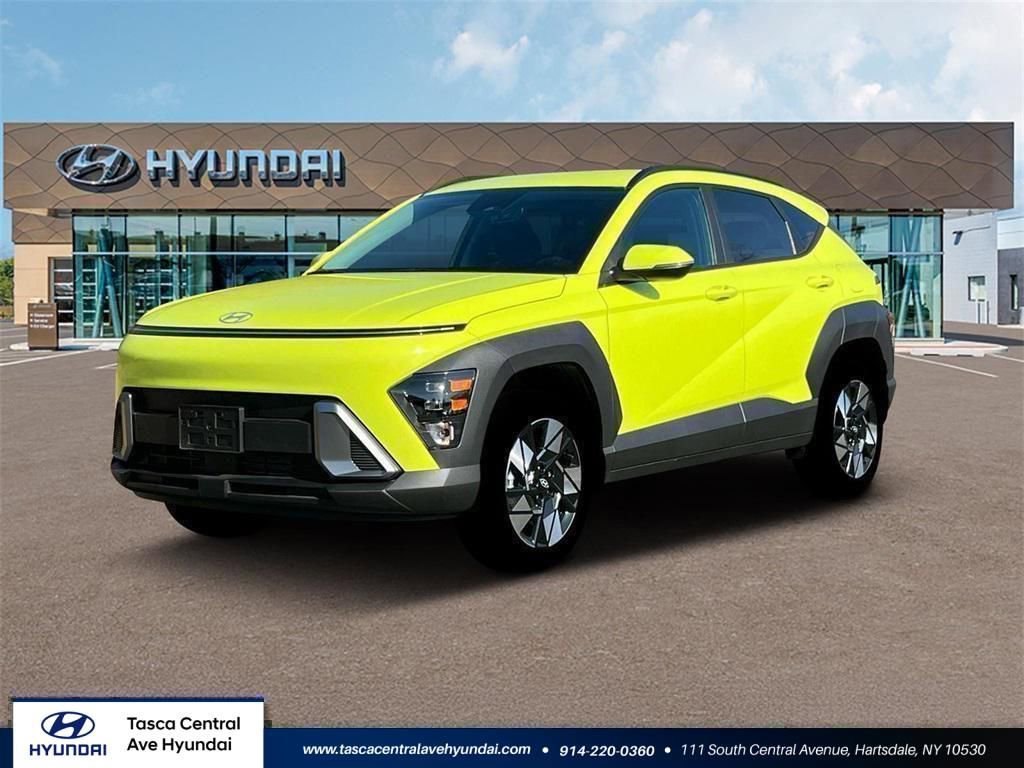 New 2025 Hyundai Kona SEL image 1