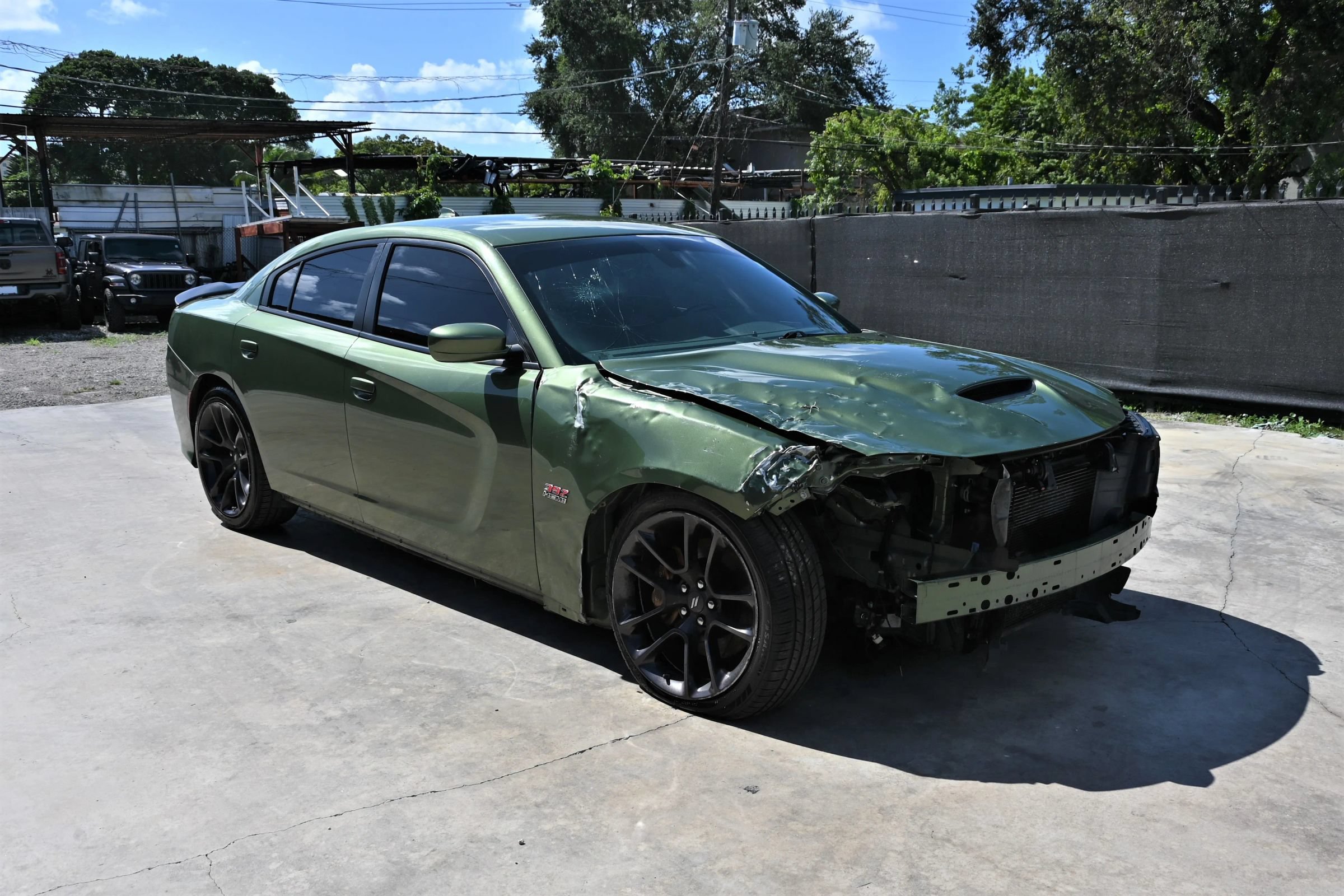 Used 2020 Dodge Charger Scat Pack RWD image 2