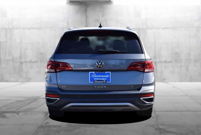 Certified 2022 Volkswagen Taos SE w/ Panoramic Sunroof Package image 6