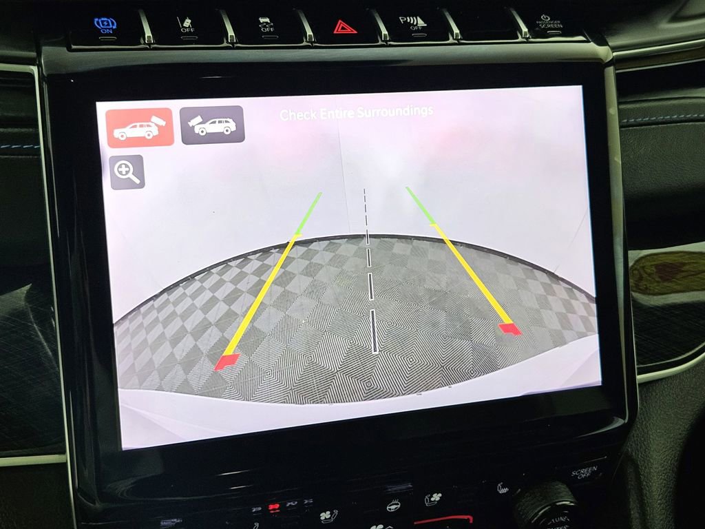 Used 2022 Jeep Grand Cherokee Trailhawk image 13