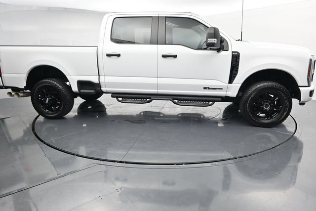 Used 2026 Ford F250 XL w/ STX Appearance Package AWD/4WD image 9