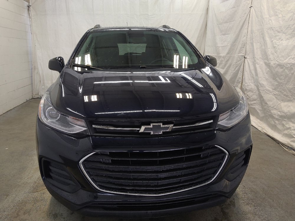 Used 2021 Chevrolet Trax LT w/ Sport Edition image 14