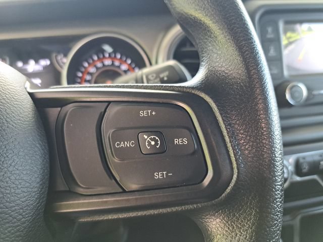 Used 2021 Jeep Wrangler Sport AWD/4WD image 16
