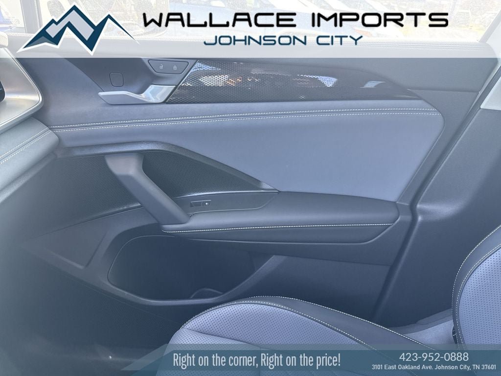 New 2025 Volkswagen Tiguan SE AWD/4WD image 22