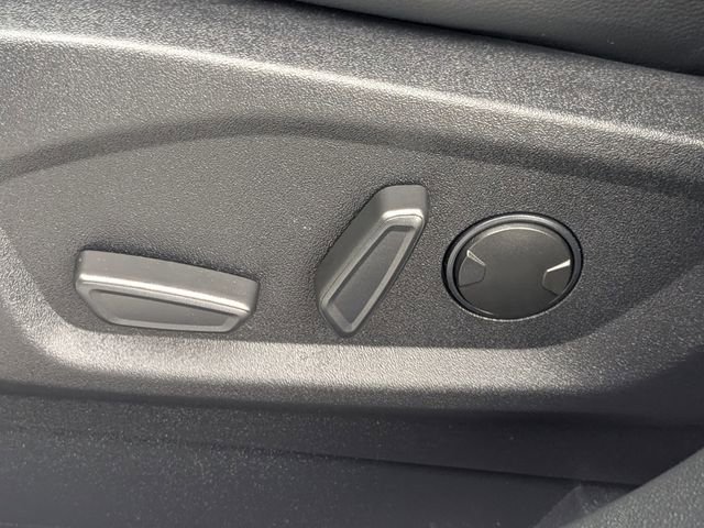Used 2024 Ford Edge ST-Line AWD/4WD image 20