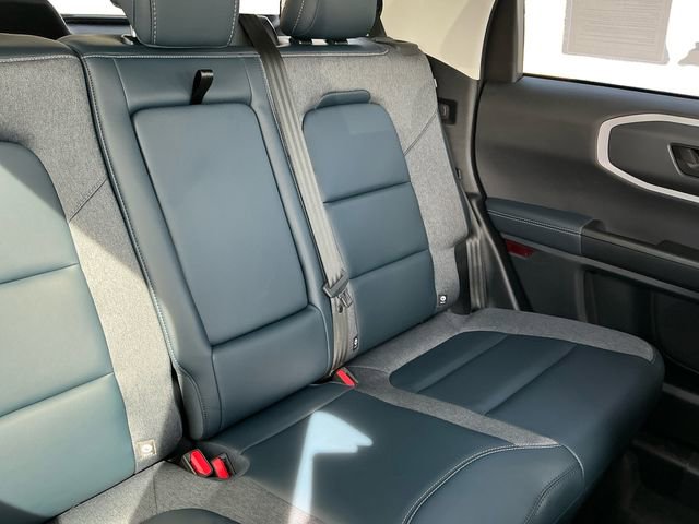 Used 2024 Ford Bronco Sport Outer Banks w/ Tech Package image 18