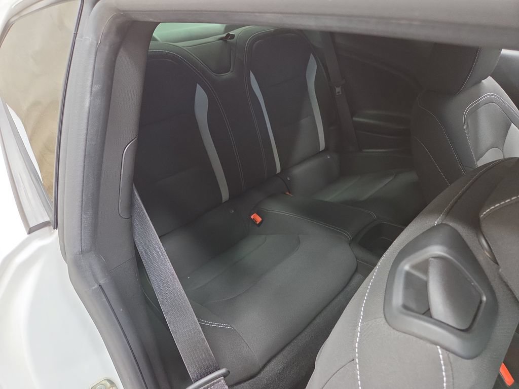 Used 2023 Chevrolet Camaro LT w/ Technology Package RWD image 9