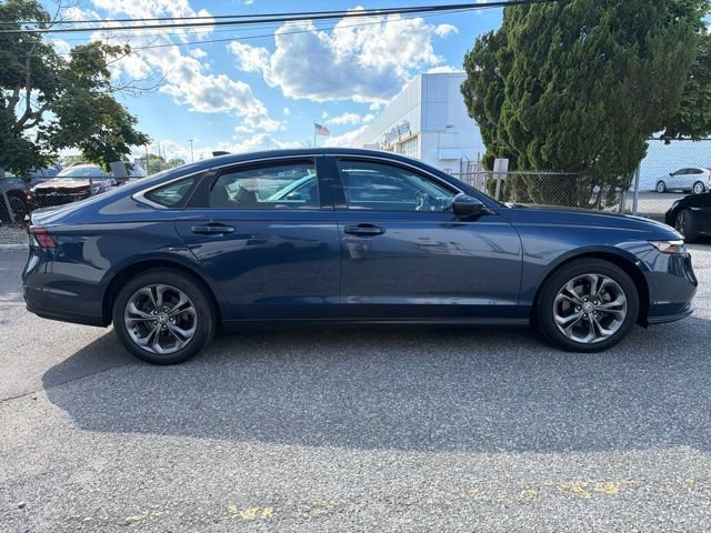 Used 2023 Honda Accord EX image 4