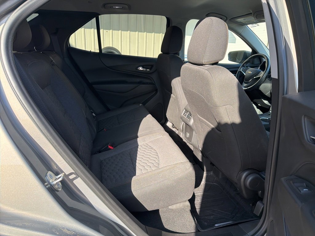 Used 2018 Chevrolet Equinox LT image 19