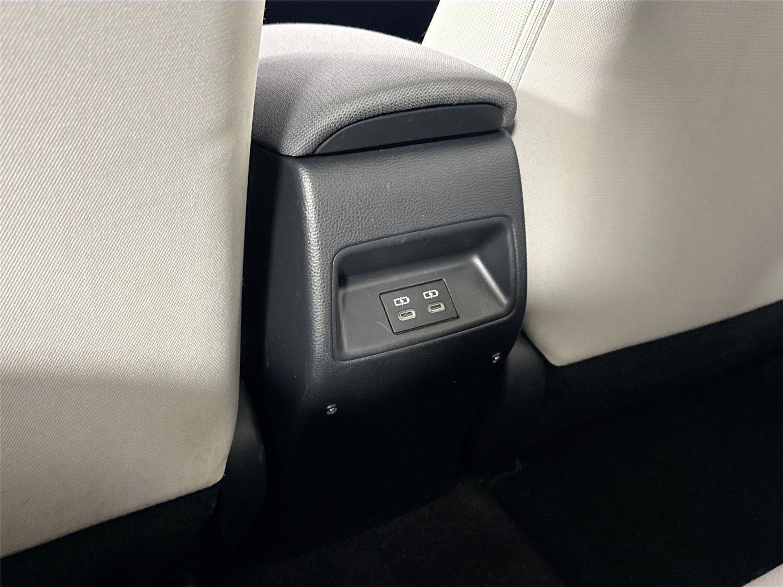 Certified 2024 Toyota Corolla LE image 32