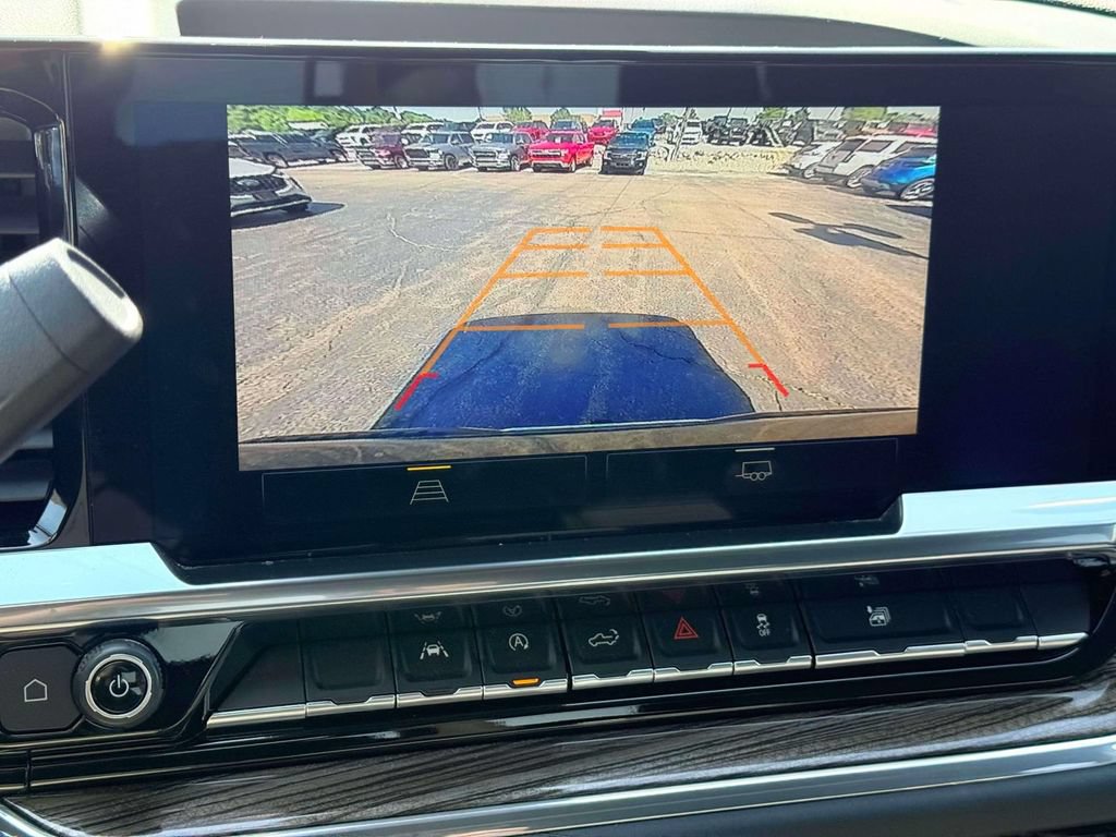 Used 2024 Chevrolet Silverado 1500 LT AWD/4WD image 22