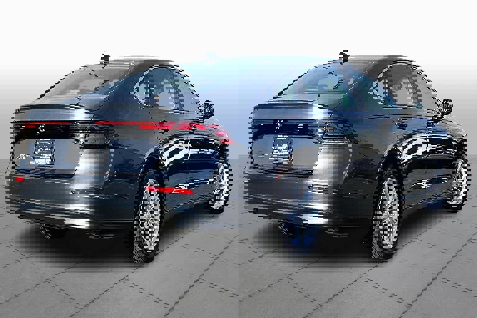 Used 2025 Honda Accord LX image 13