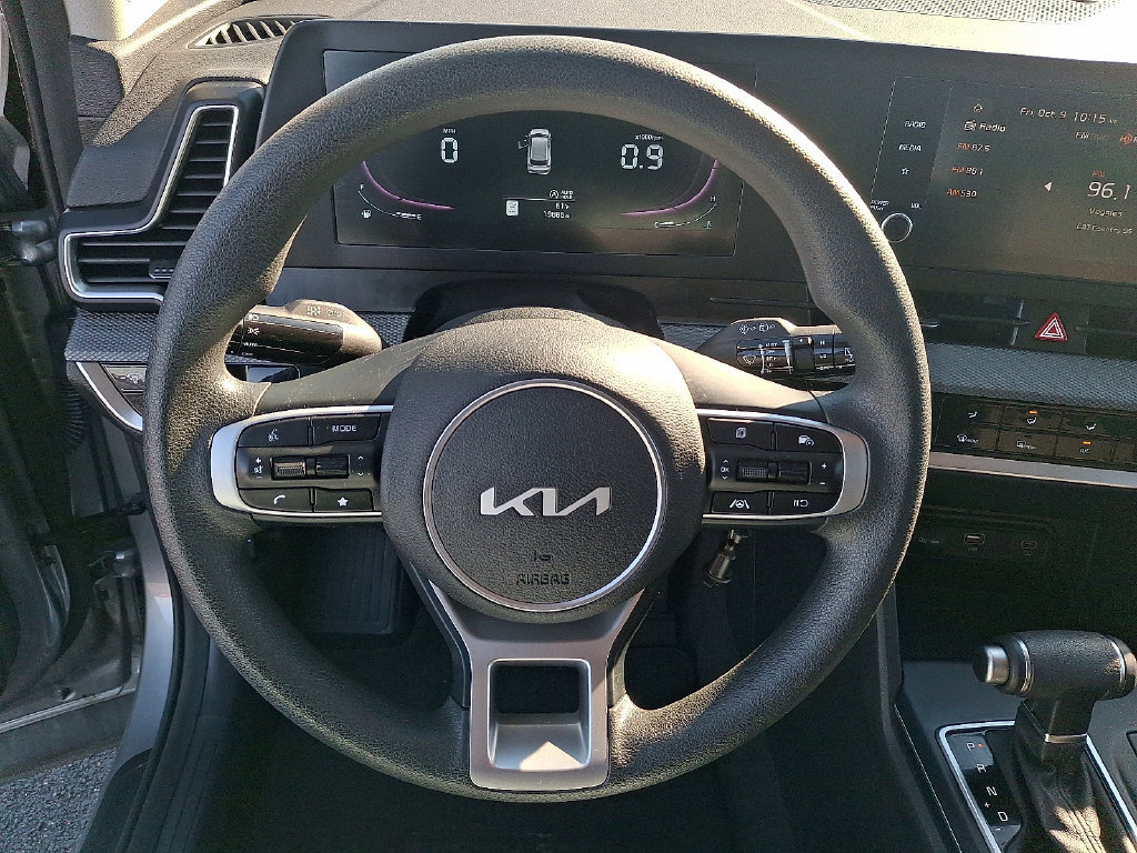 Used 2025 Kia Sportage LX FWD image 15