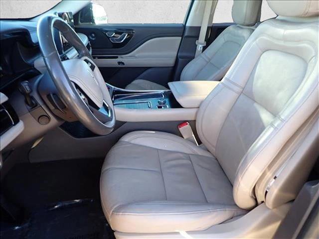 Used 2020 Lincoln Aviator Reserve w/ Elements Package Plus image 13