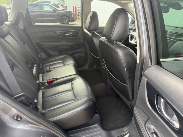 Used 2019 Nissan Rogue SL w/ Premium Package AWD/4WD image 21