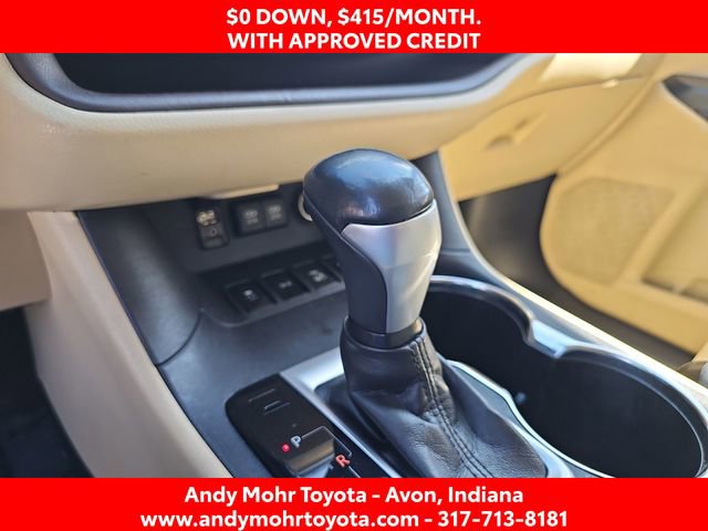 Used 2017 Toyota Highlander XLE AWD/4WD image 25