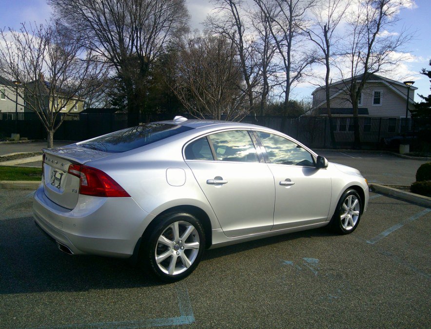 Used 2016 Volvo S60 T5 Premier w/ Convenience Package image 10