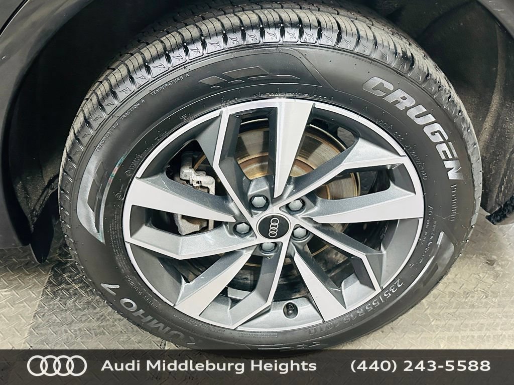 Certified 2023 Audi Q5 2.0T Premium Plus w/ Premium Plus Package AWD/4WD image 37