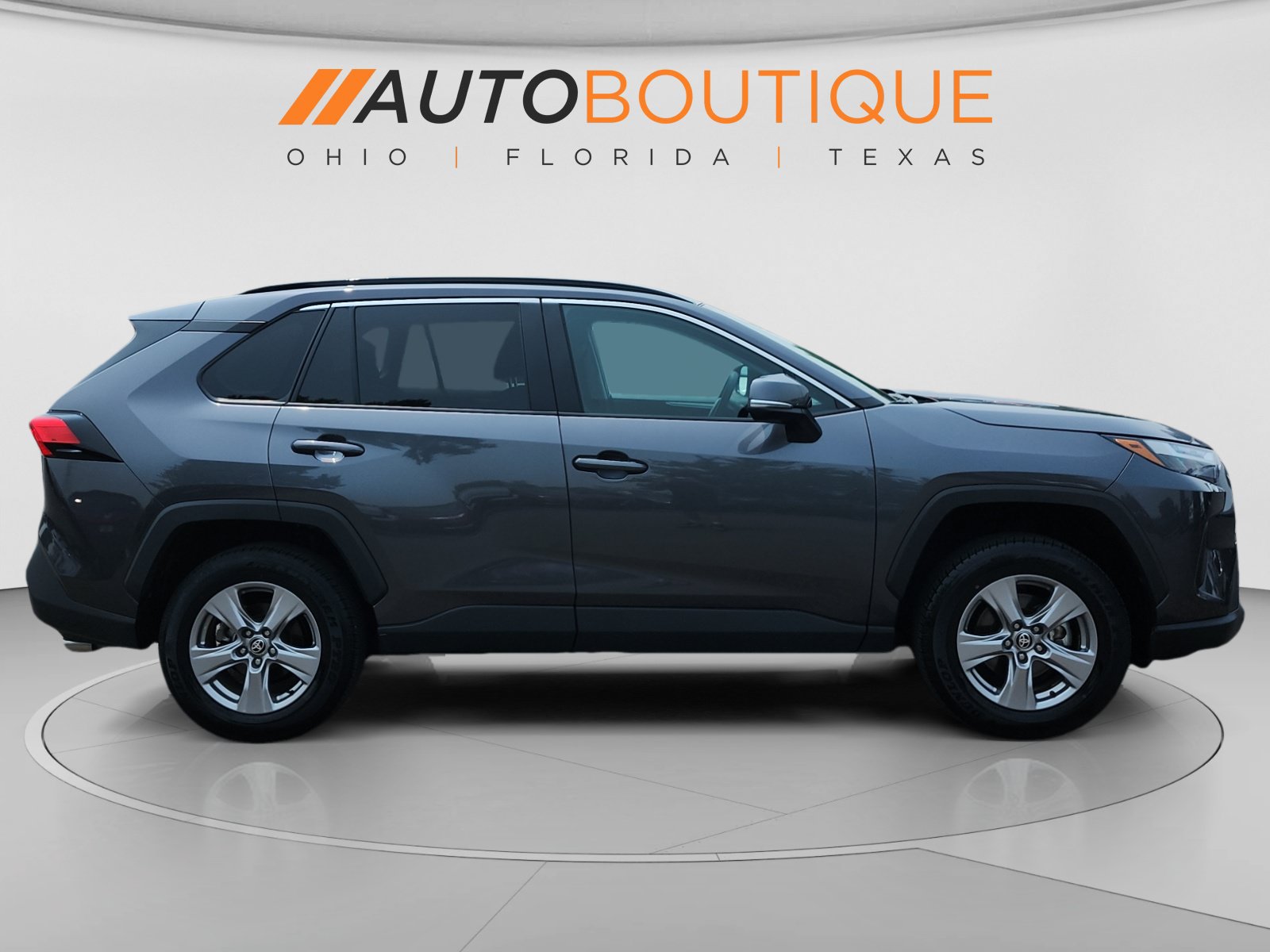 Used 2025 Toyota RAV4 XLE w/ Convenience Package AWD/4WD image 8
